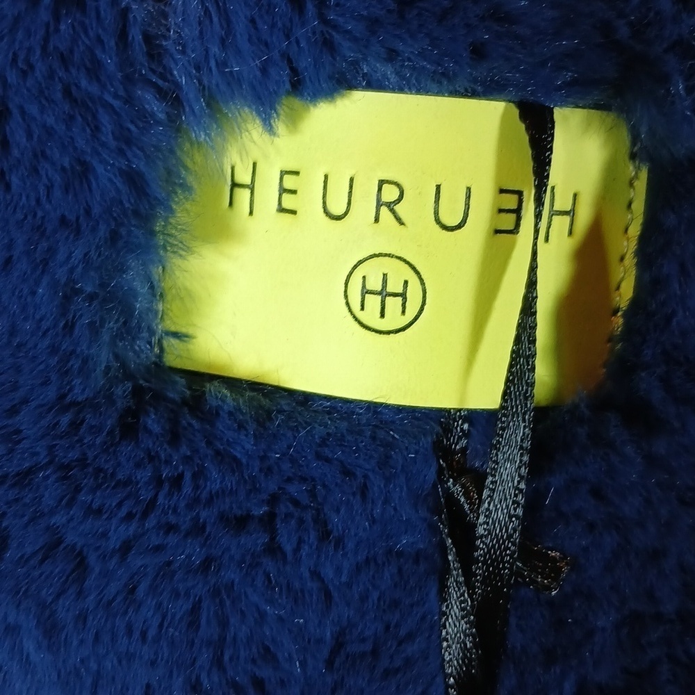 Heurueh Women's Blue Faux Fur Cropped Jacket size XS - Picture 7 of 12